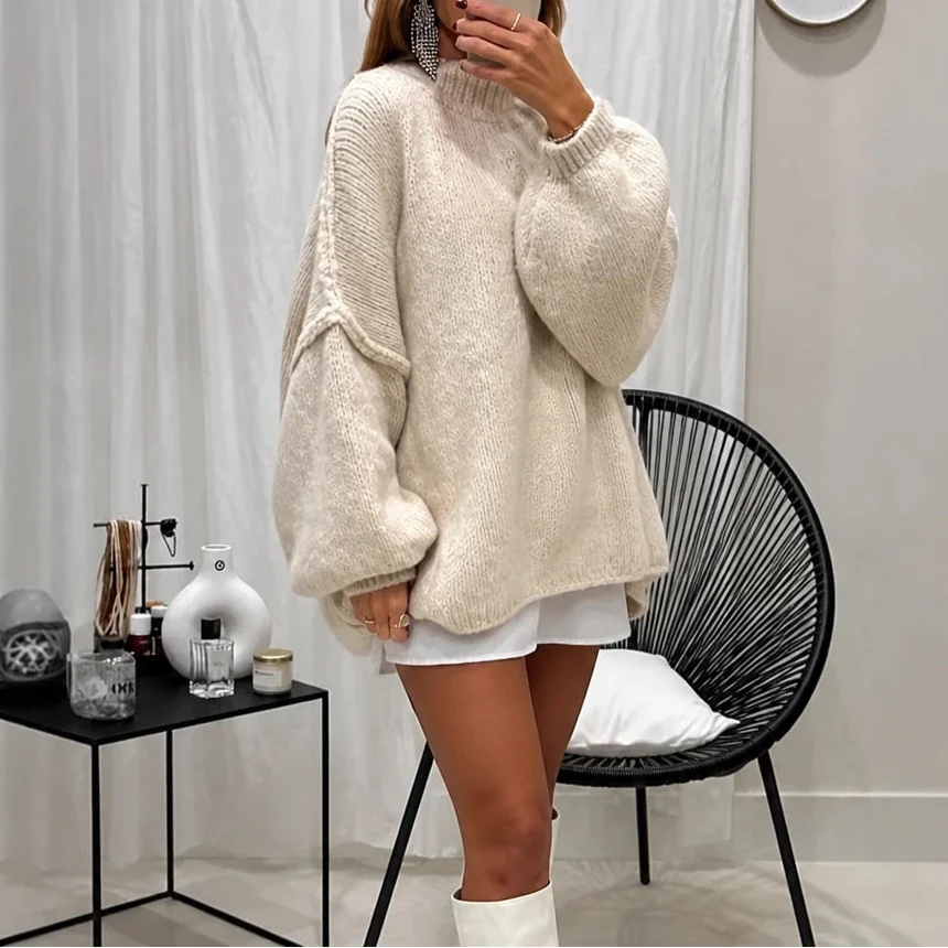 Lunavia – Loose-Fit Mock-Neck Knit Sweater