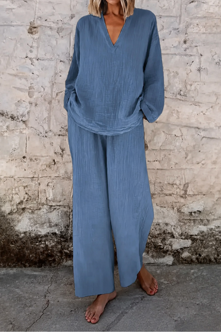 Wearbella – V-Neck Top And Wide-Leg Pant Set