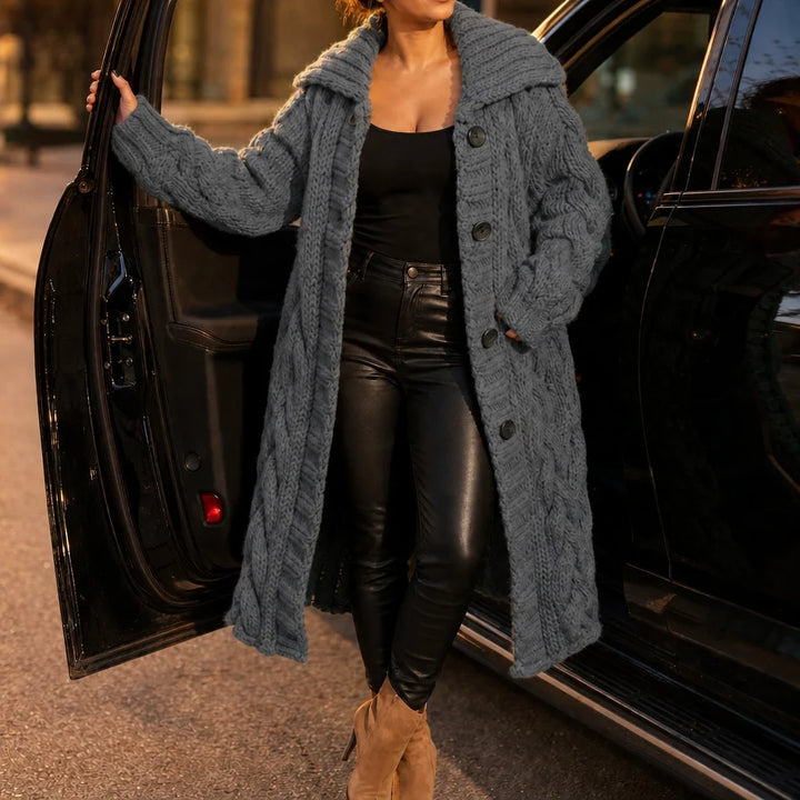 Cable & Clover – Chunky Cable-Knit Oversized Cardigan