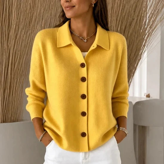 Collara – Turn-Down Collar Contrast-Button Knit Cardigan