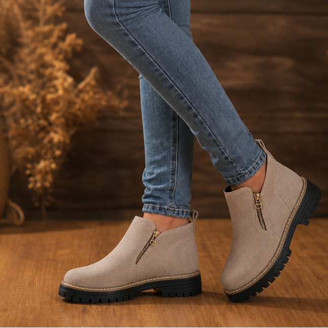 Stridewell – Square-Heel Zip-Up Ankle Boots