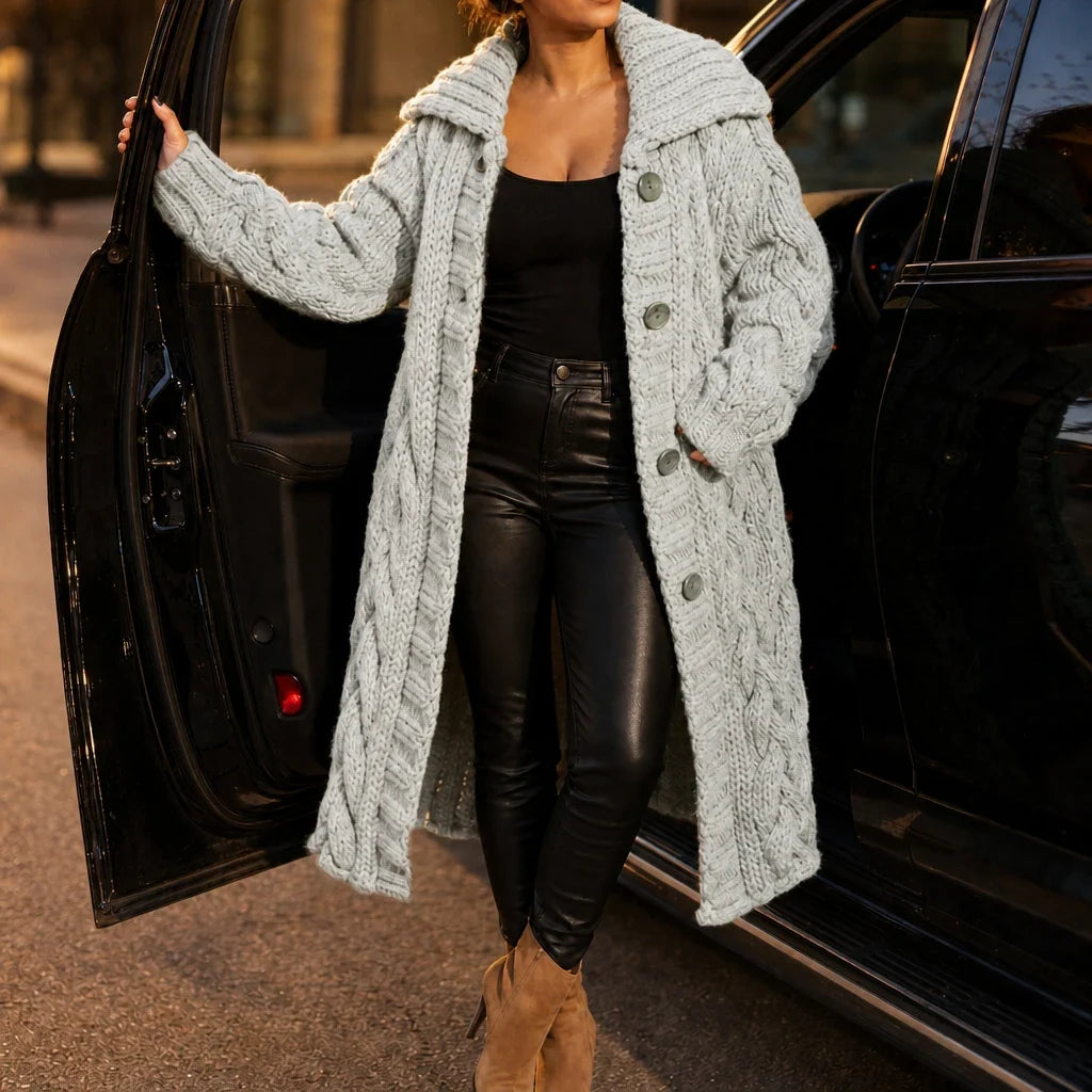 Cable & Clover – Chunky Cable-Knit Oversized Cardigan