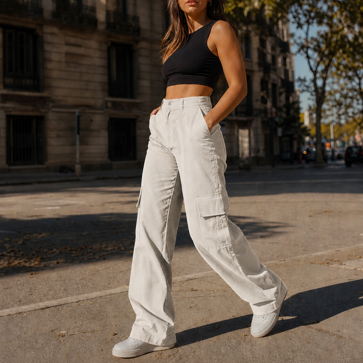 Silhoette – High-Waisted Straight-Leg Cargo Pants