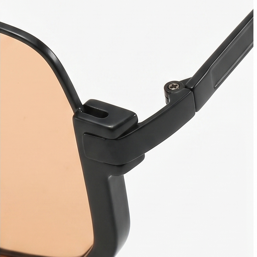 Veluxa™ – Face-Framing Oversized Aviators