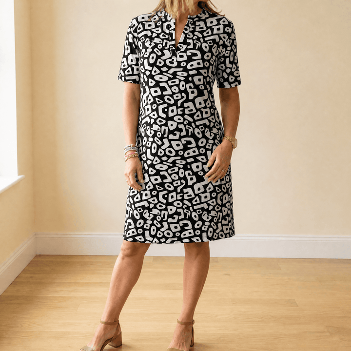 Vivara™ – Breezy V-Neck Printed Dress Black / S