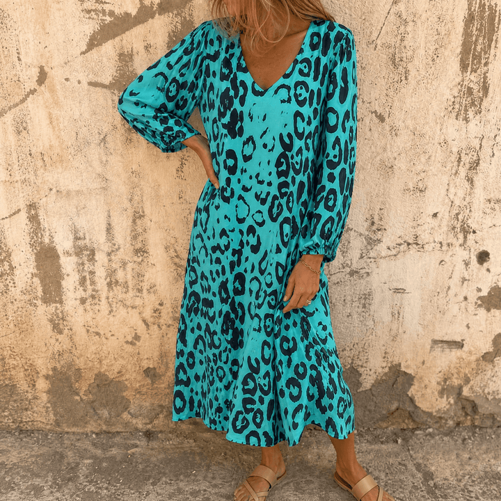 Vivara – Leopard Print V Neck Pocket Dress