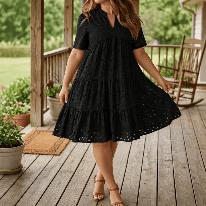 Wearbella™ – Flowy V-Neck Eyelet Dress for Curvy Fit Black / S