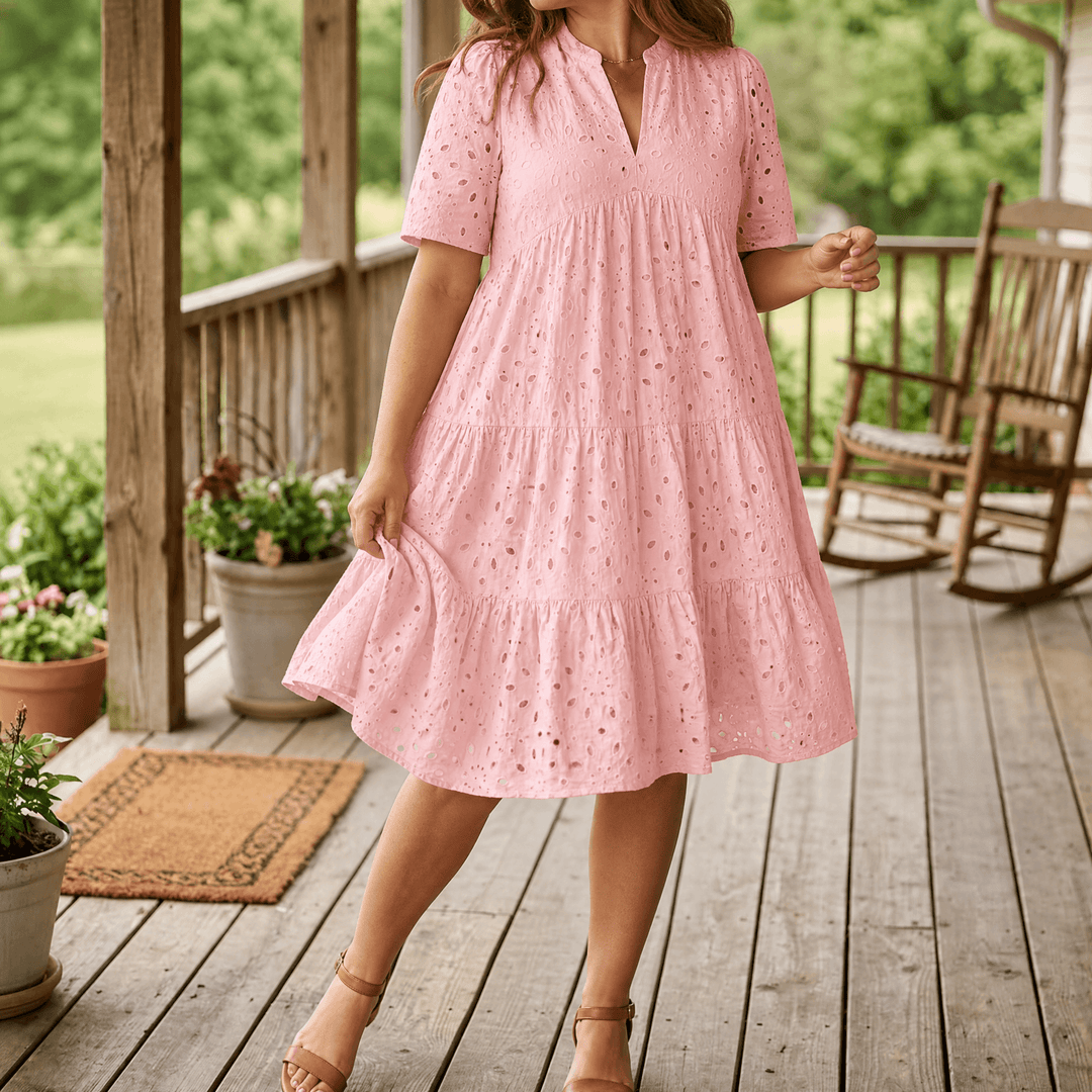 Wearbella – Flowy V-Neck Eyelet Dress for Curvy Fit